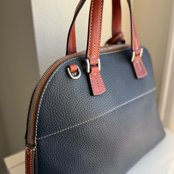 Dooney & Bourke Cambridge Zip Satchel Black and Brown Leather Medium Handbag - Picture 8 of 16